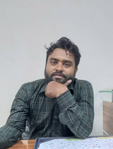 KM LOKMAN, 30, Roncade