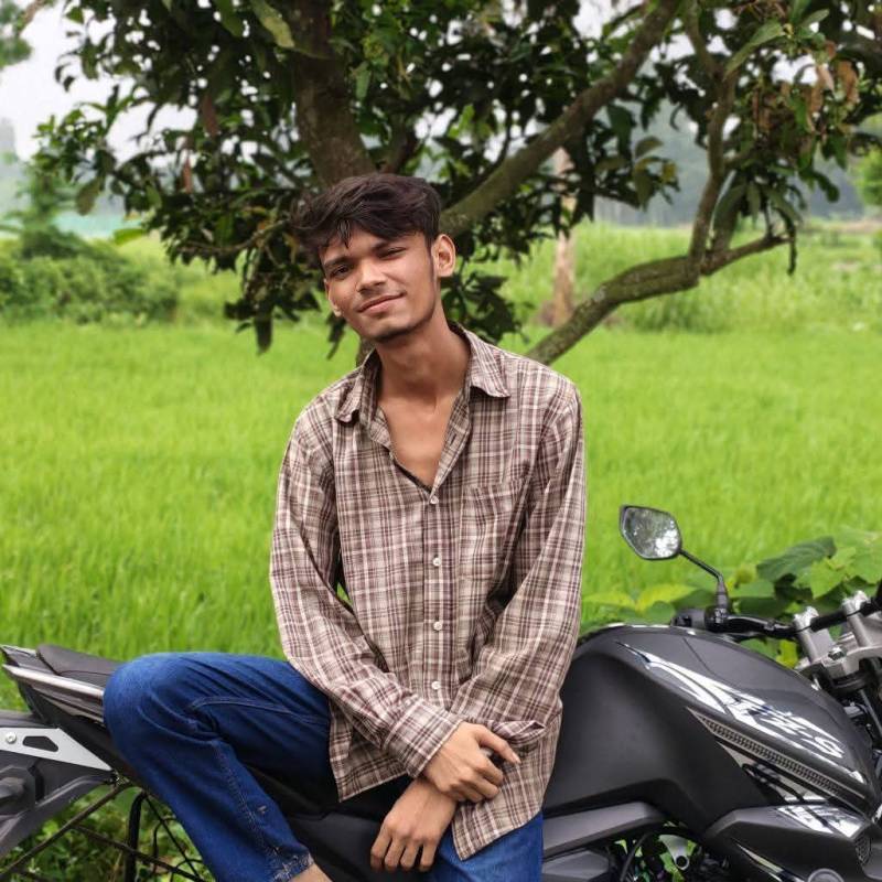 Fahim, 25, Comarnic
