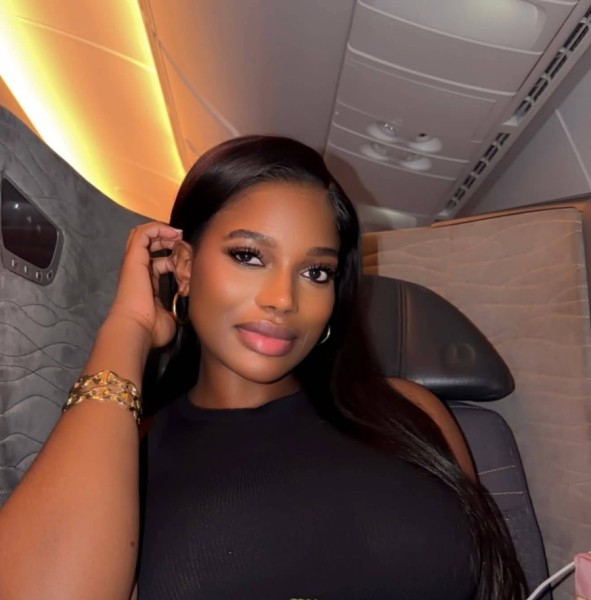 ANNA, 27, Aragon
