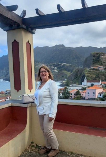 Beauty, 55, Hithadhoo