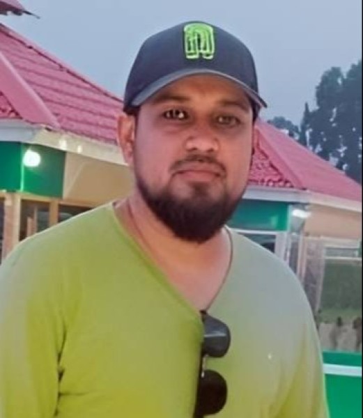 Fahim, 31, Everett