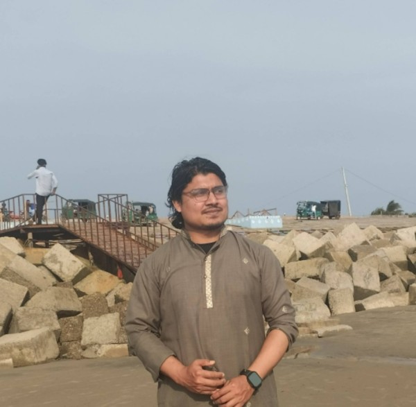 Anis, 25, Changyon