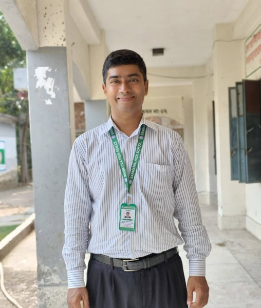 Nurmohammad, 38, Lynbrook