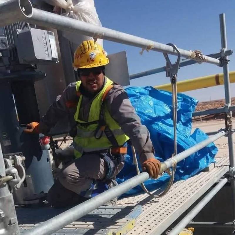 Yassine 22, 39, Nin
