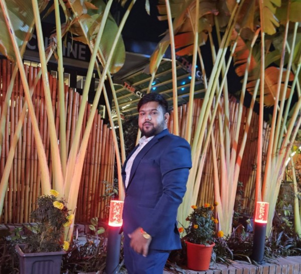 Atik Dipu, 30, Santa Mara