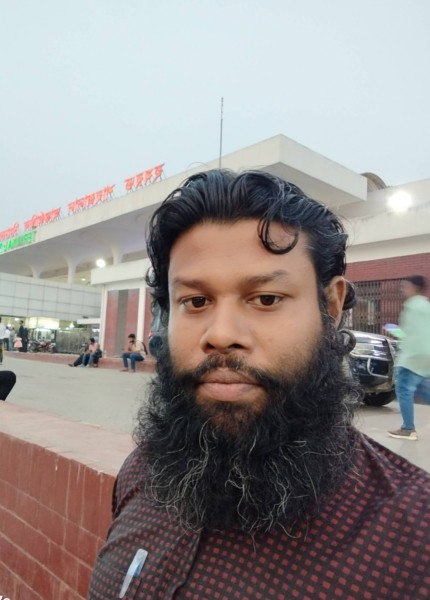 Md Ashraf, 35, Magnago