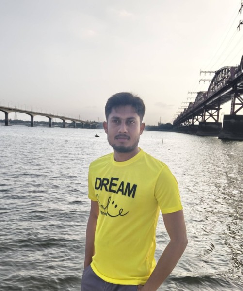 .Sahim, 29, Moreau