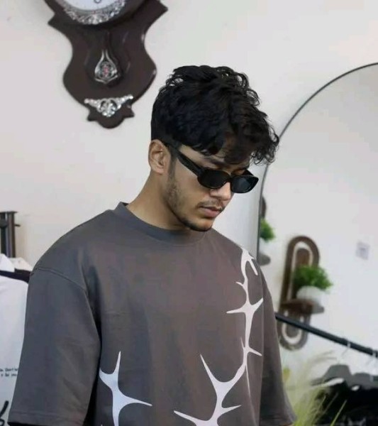 Mehedi Hasan, 27, Caombo