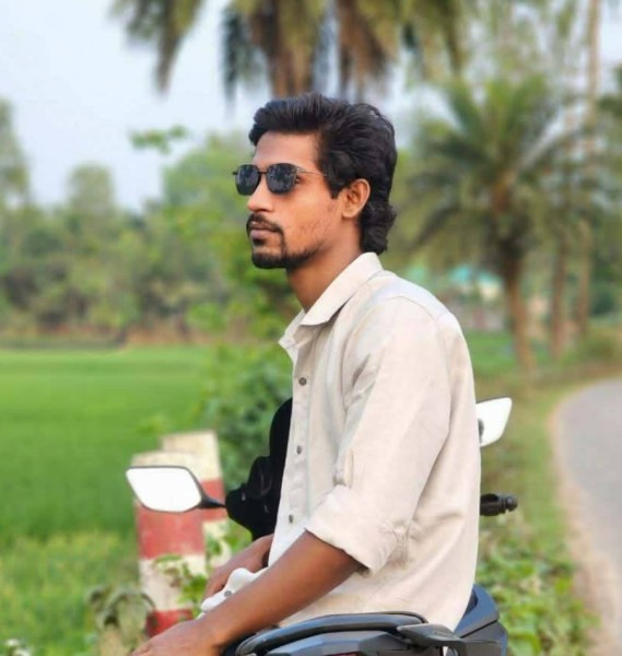 SARKAR, 25, Baltasar Brum