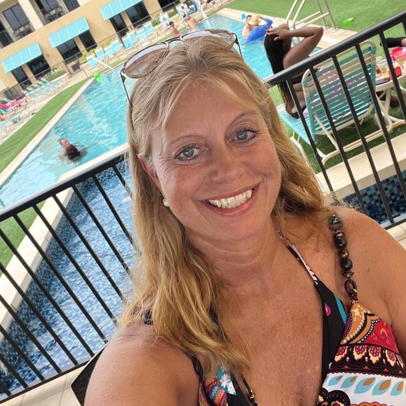 bonnie, 40, Asse