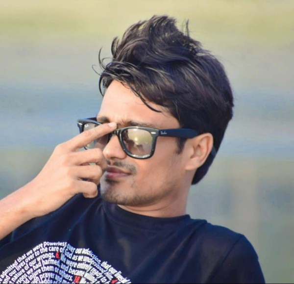 Imam, 29, Kassal
