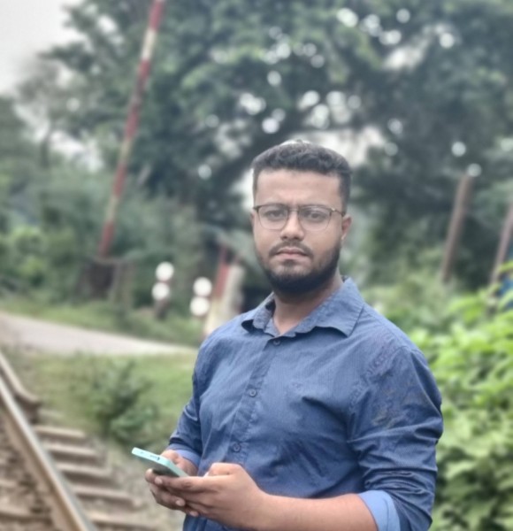 Akas, 29, Ranong