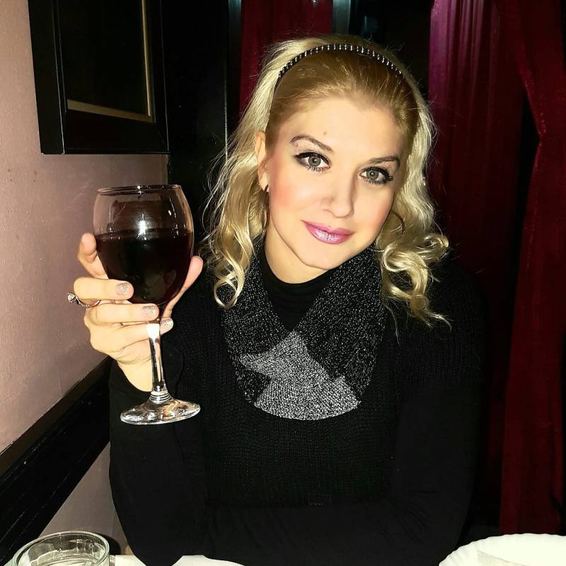 Stefkaa, 38, General Macarthur