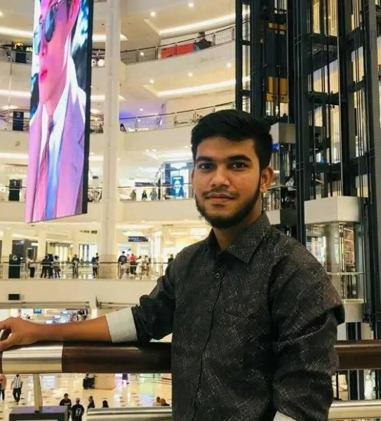 Md Rana, 28, Singur