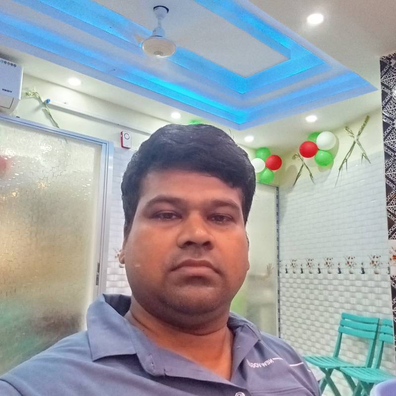 Razu, 35, Radeberg