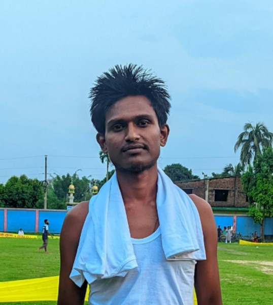 Jibon, 25, Effiakuma