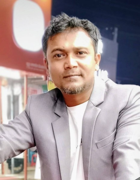 Nasir, 37, Idanhaanova