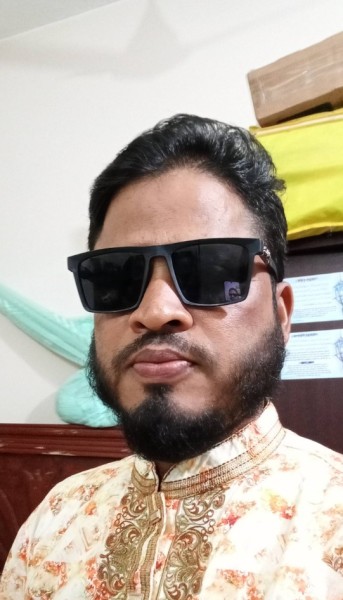 Md Delwar Hossain, 31, Aucamville