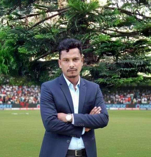 Akash, 27, Green Bay