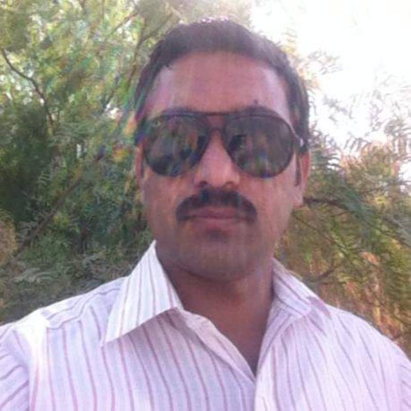 Ahmed, 43
