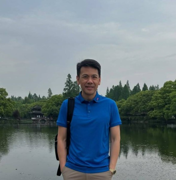wen, 43, Basque Country