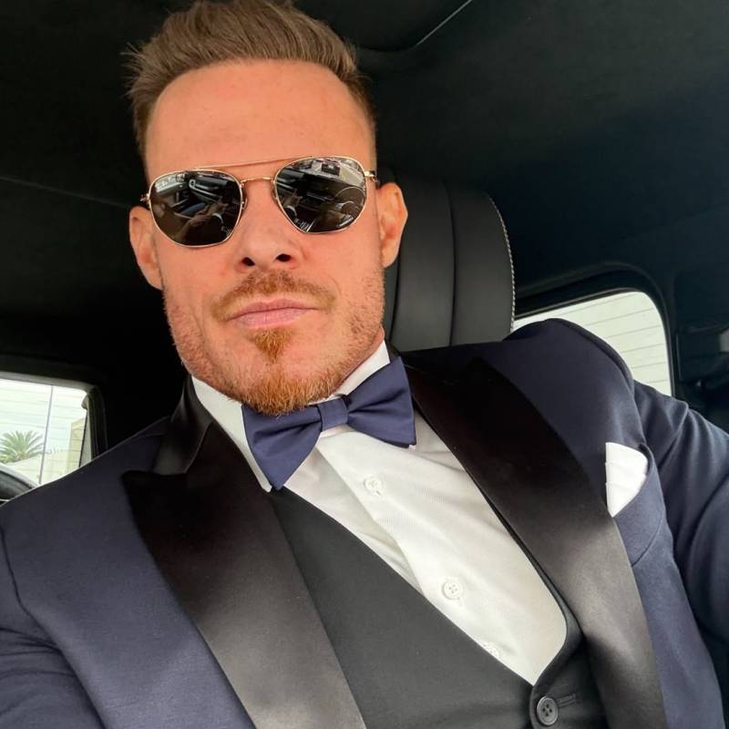 Justin Waller, 28, Hexiang