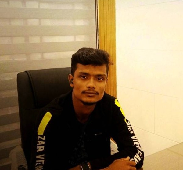 Mohon, 25, Moreton