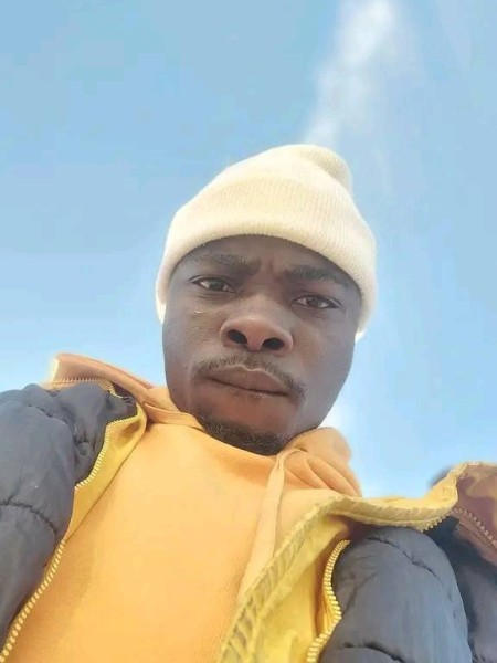 Gift, 24, Machalpur