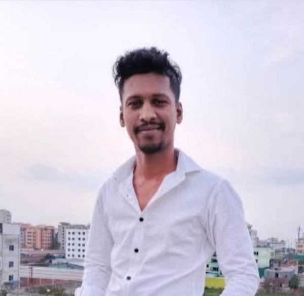 Mohammad akash, 32, Crestwood