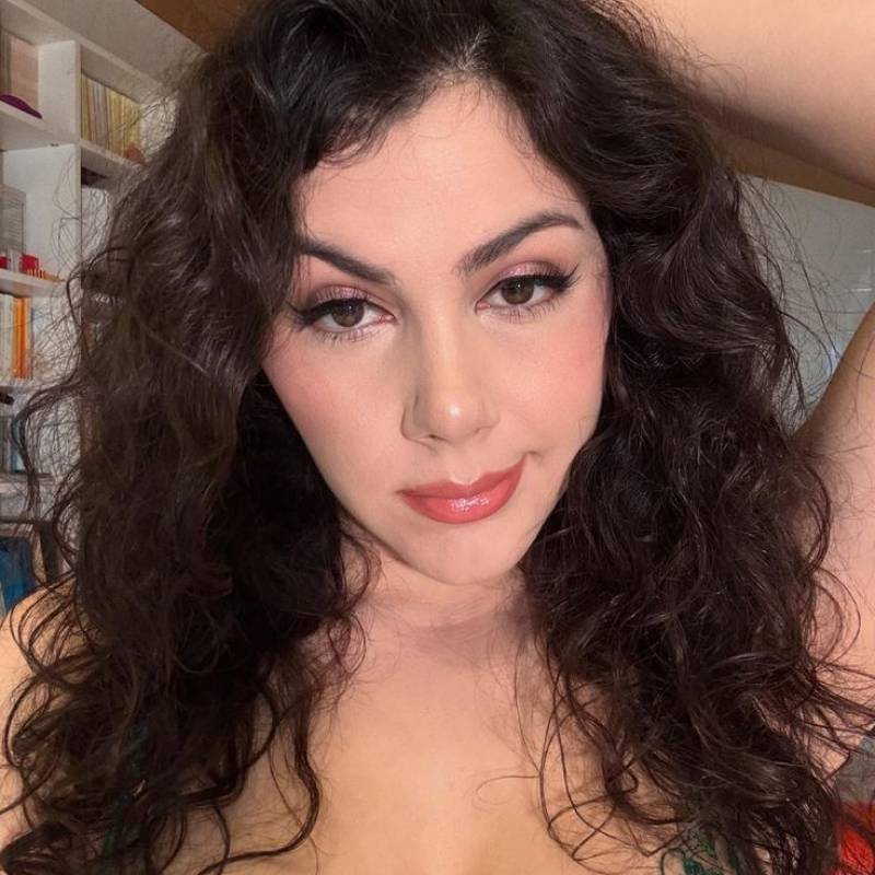 Ruby May, 43, Dumri