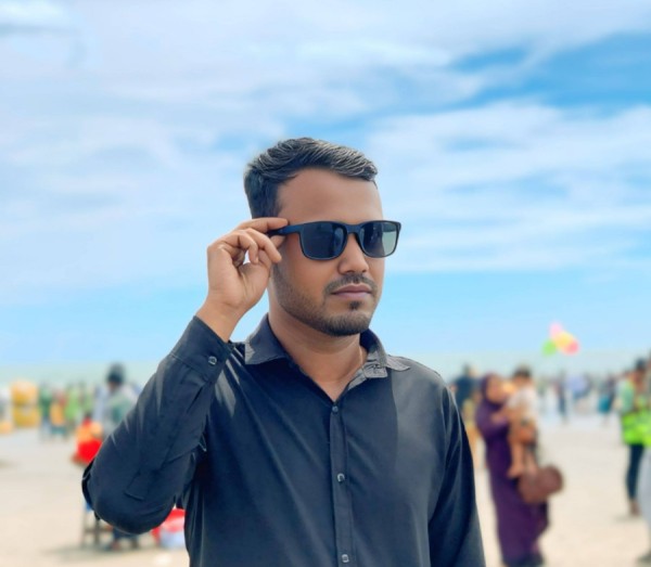 rasel, 27, Alattr