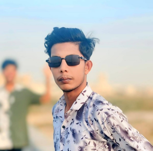 Ariyan, 26, Titay