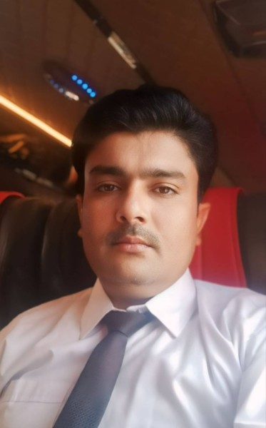 NG, 31, Mosbach