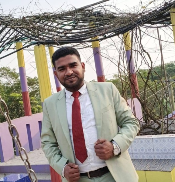 Md.Shariful Islam Shawon, 28, Nuoro