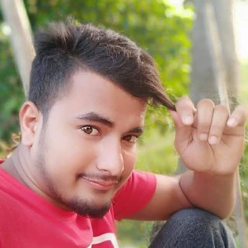 Toshar, 32, Archena