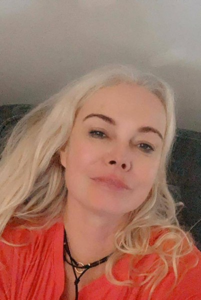Mary, 65, Yeadon