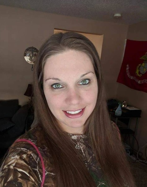 Laura, 39, Soignies