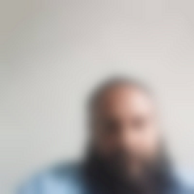 Shakir, 46, Hert