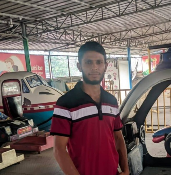 Robel, 29, Salmbar