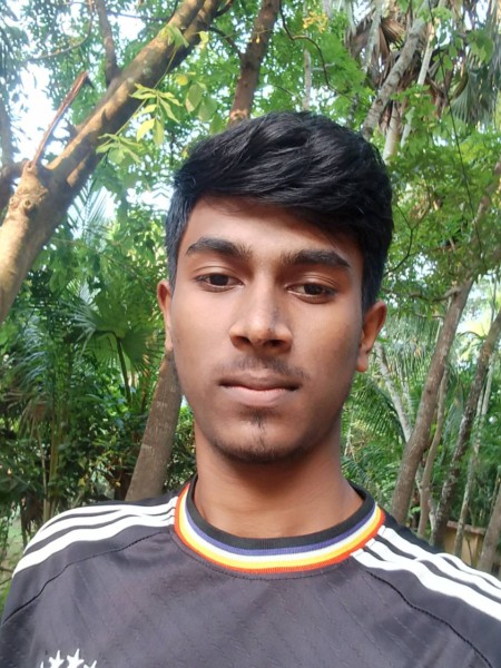 Nirob, 18, Genk