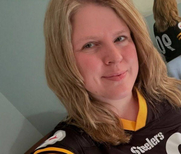 Juliana, 41, Sendurai