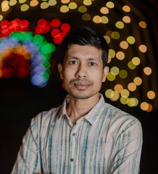 ARUN DEY, 30, Arlesheim