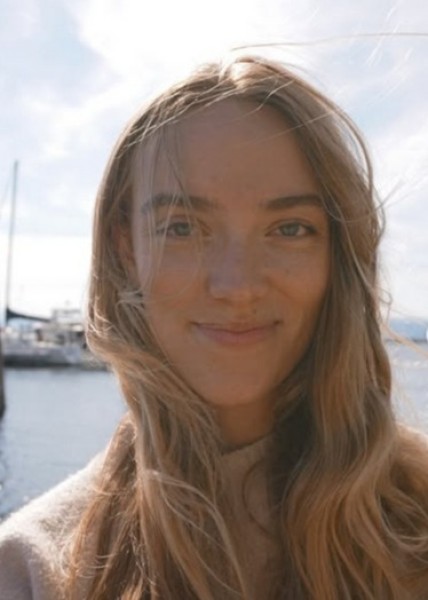 Katarina, 34, Samadh Bhai