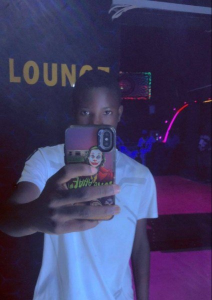 Donzee, 24, Dngarpur