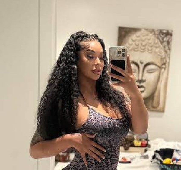 Kelly, 27, Bayamn