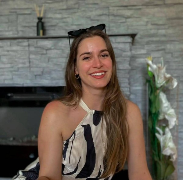 Daria, 37, Izmir