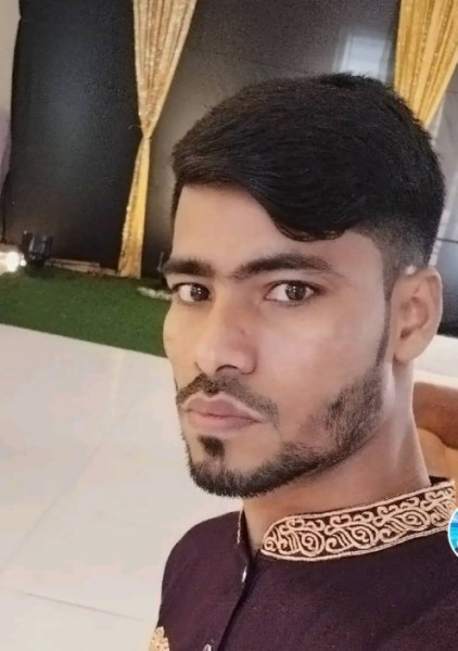 Md Anis, 31, Oelde