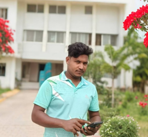 Rayhan, 22, Dos Hermanas