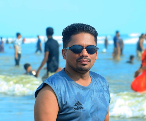 Mithu sm, 42, Sirugamani