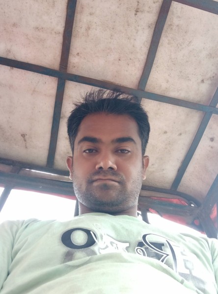 Alihossen, 35, Plover